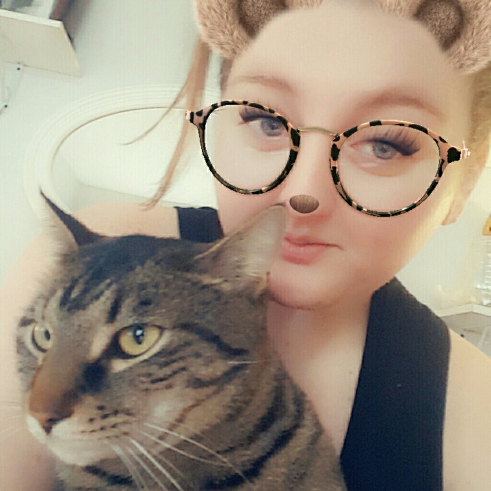 Meet your Posher, Erica